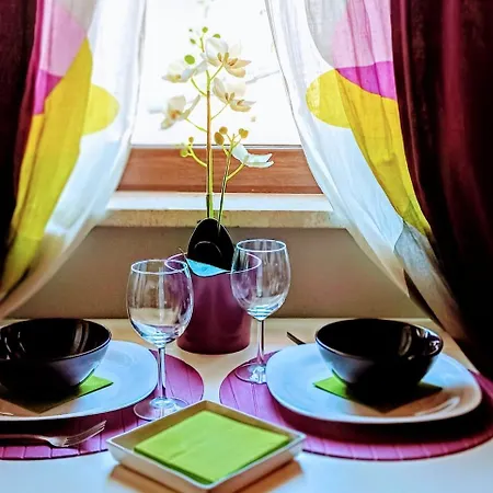 Central Apartment *