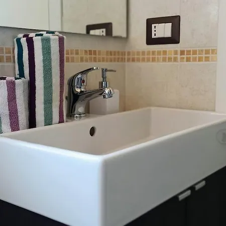 Central Apartment * サレルノ